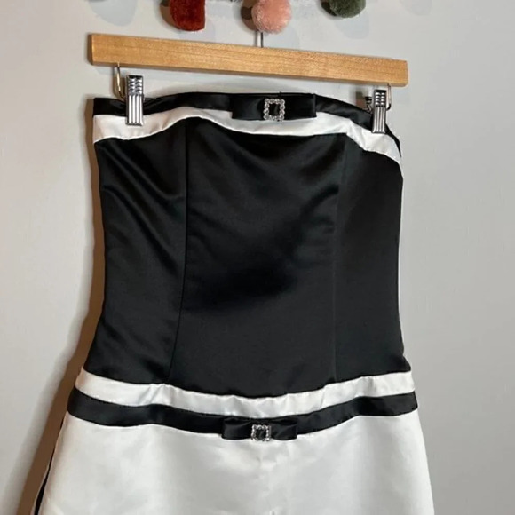 Scott McClintock Y2K strapless color block formal dress - Picture 2 of 9